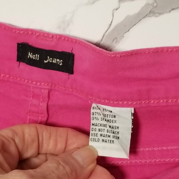 Bright Pink Shorts by Nell Jeans w/Button & Zipper Closure and Front Pockets - Picture 7 of 8